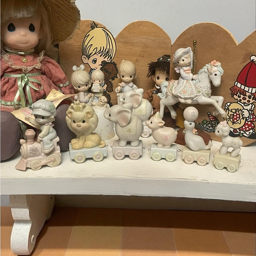 Precious Moments Birthday Train Figurines #1–6 - Picture 4 of 7